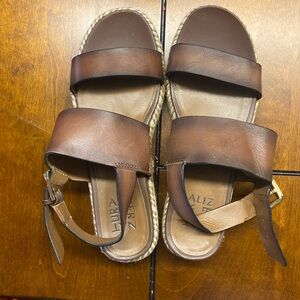 Naturalizer sandals